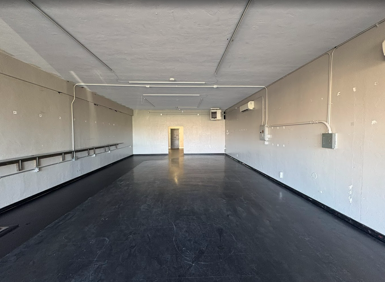 270 E. 10th St.