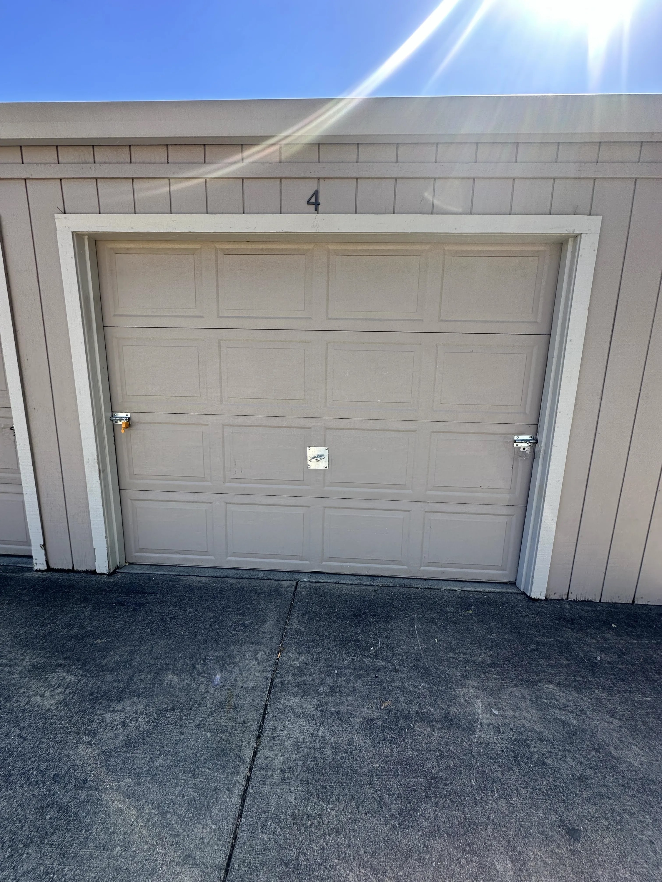 1529 Willis Street - Garage #4